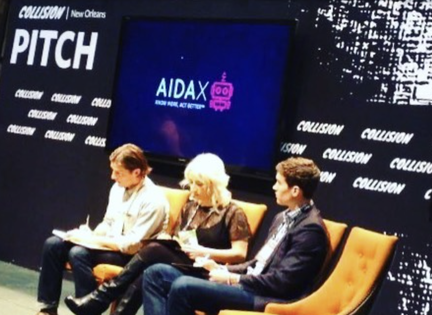 AIDAX em evento / palco